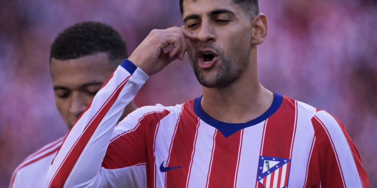 Atlético venció al Real Madrid en un clásico caliente