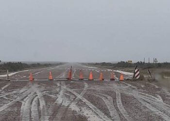 Las lluvias mantienen cerrados accesos a Península Valdés y Punta Tombo