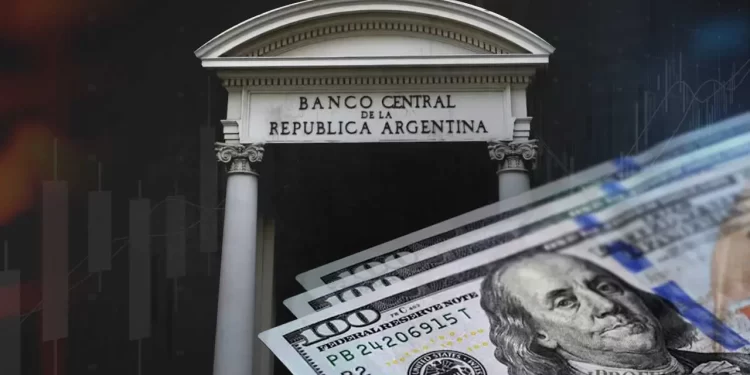 El Banco Central frenó la compra de dólares tras 20 ruedas consecutivas y el mayorista subió a $1.541