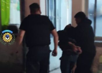 Recuperan una motocicleta robada tras una persecución en barrio Pueyrredón