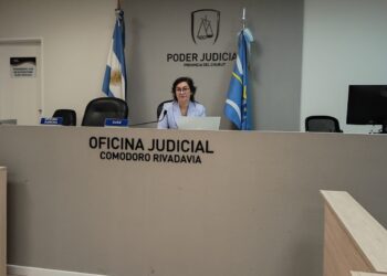 Un jurado popular halló culpable al único imputado por ocho hechos de abuso en perjuicio de dos adolescentes.