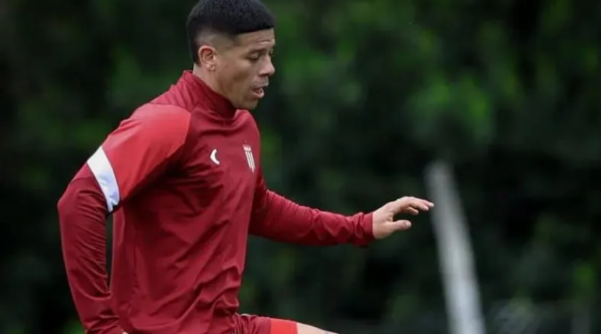 Conmebol rechazó la inscripción de Marcos Rojo y se pierde las semifinales de la Libertadores