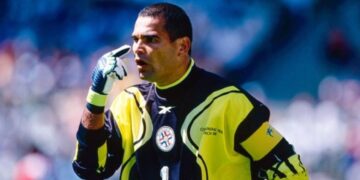 Chilavert desató repudio por comentario islamófobo en redes sociales