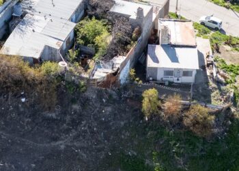 La Municipalidad interviene ante el riesgo de derrumbe de una vivienda en calle Francia