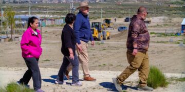 Macharashvili supervisó obras viales y terrenos entregados en René Favaloro