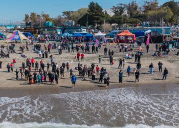 Comodoro dio inicio a la Temporada Primavera-Verano con una Costanera colmada y la fuerza de su oferta turística