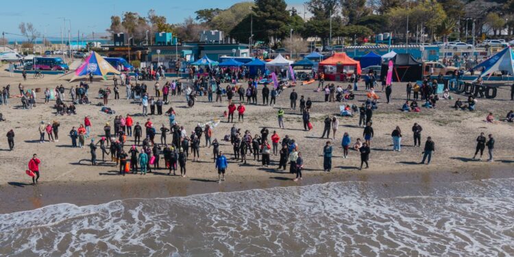 Comodoro dio inicio a la Temporada Primavera-Verano con una Costanera colmada y la fuerza de su oferta turística