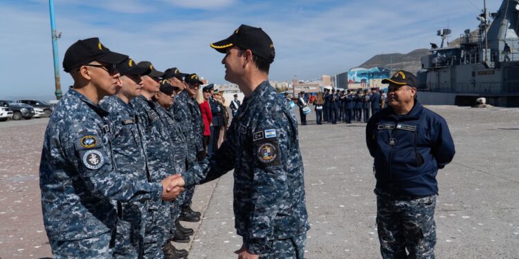 Con una masiva participación, el Puerto de Comodoro Rivadavia inició los festejos por el 30 aniversario del muelle de ultramar
