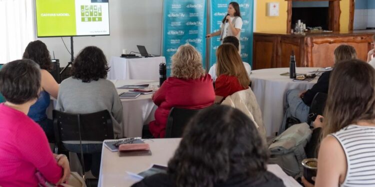 Rada Tilly Impulsa cerró su ciclo de capacitaciones para fortalecer el comercio local