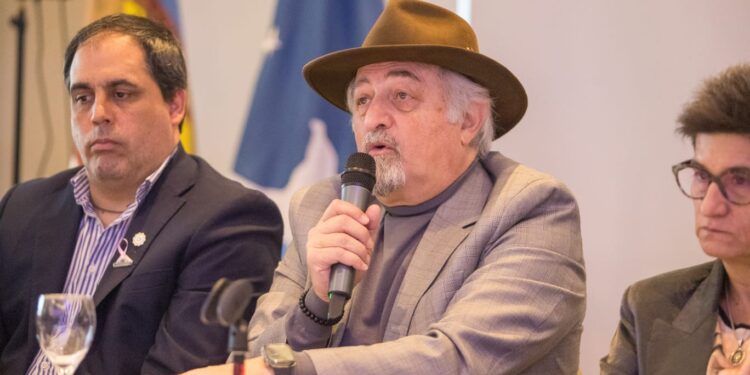 Macharashvili reafirmó su compromiso con la educación pública y las universidades patagónicas