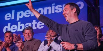 Luque cerró el multitudinario encuentro de Peronismo Federal en Comodoro