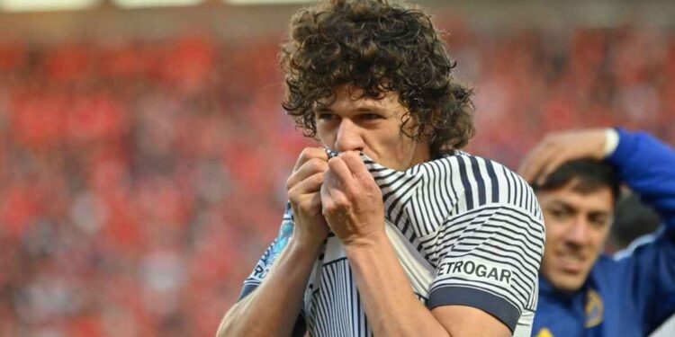 Boca volvió a la cima de la Tabla Anual y llegará líder al Superclásico