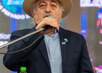Macharashvili celebró el anuncio de una inversión de 1200 millones de dólares en hidrocarburos