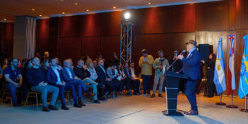Con un llamado al consenso por el futuro de la región, Macharashvili inauguró la 12° Expo Industrial, Comercial e Innovación Tecnológica