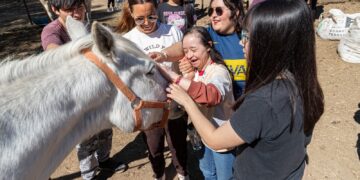 El Municipio promueve terapias con animales para personas con discapacidad