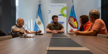 El Municipio se reunió con la UTA y evalúa alternativas legales para responder directamente a los choferes de Patagonia Argentina