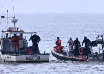 Confirmaron la identidad del kayakista hallado en Las Toninas y continúa la búsqueda de su compañero