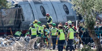 Se confirmaron al menos 64 muertos en la Tragedia ferroviaria de España