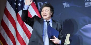 Milei encara su viaje 19 a EEUU desde que asumió como presidente de Argentina