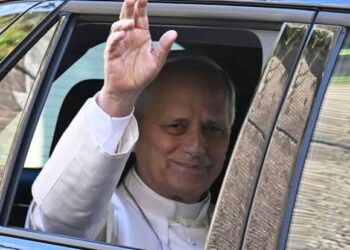 El papa León XIV pasa la noche sin complicaciones tras una operación pulmonar