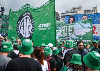 ATE anunció un paro de 24 horas en Educación para este lunes en Chubut