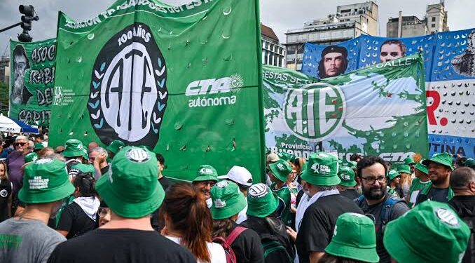 ATE anunció un paro de 24 horas en Educación para este lunes en Chubut