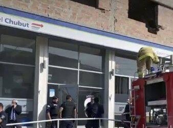 El Banco del Chubut deja su histórica sucursal de Km 3 tras los movimientos sísmicos: ¿dónde atenderán a los clientes?