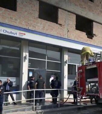 El Banco del Chubut deja su histórica sucursal de Km 3 tras los movimientos sísmicos: ¿dónde atenderán a los clientes?