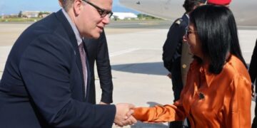 Delcy Rodríguez llegó a Roma para participar en un foro de la FAO y generó repercusiones por su recepción